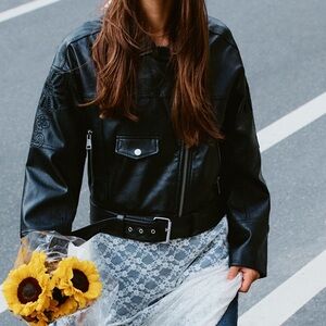 NWT ANTHROPOLOGIE FAUX-LEATHER EYELET MOTO JACKET SZ XS